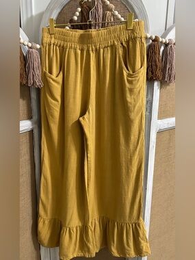 Umgee Mustard Yellow Cropped Ruffle Hem Pants